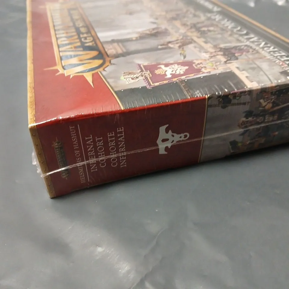 WARHAMMER AGE OF SIGMAR INFERNAL COHORT – BOXED SET (11 CITADEL MINIATURES)