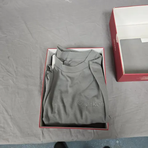 CALVIN KLEIN GREY LOUNGEWEAR SET UK L