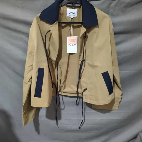 ONLY TAN JACKET WITH NAVY COLLAR, XS