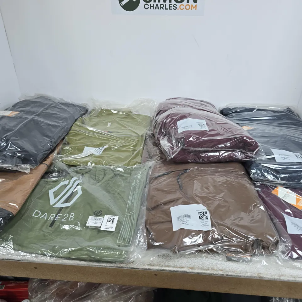 APPROXIMATELY 14 ASSORTED BRAND NEW REGATTA CLOTHING ITEMS IN VARIOUS SIZES, STYLES & COLOURS