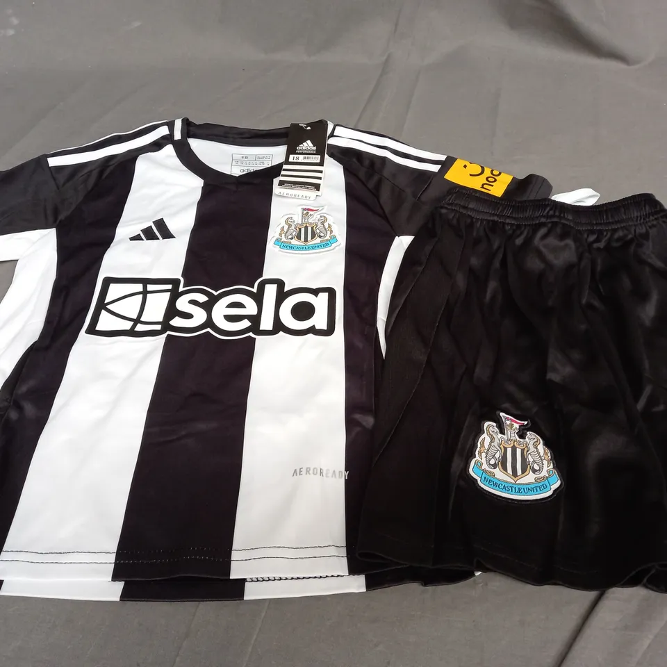 ADIDAS NEWCASTLE FOOTBALL SHIRT WITH SHORT - SIZE 18 KIDS
