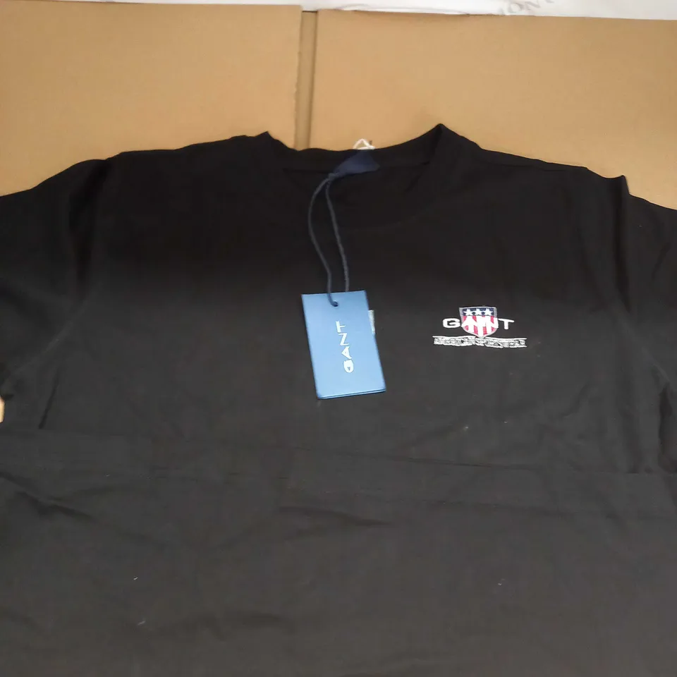 BLACK GANT LOGO T-SHIRT SIZE M