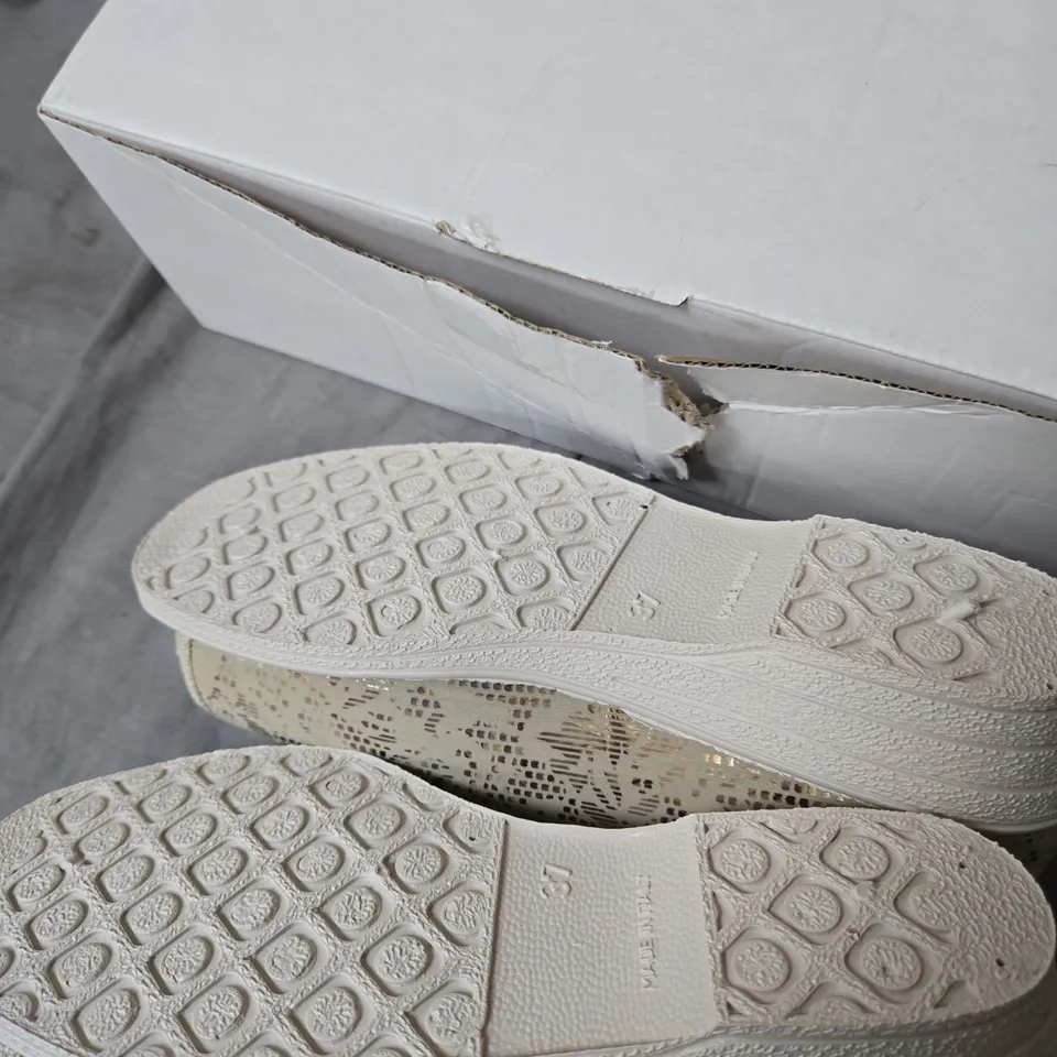 UK 4.5 WOMEN'S SANDALS – BEIGE LACE MESH (EU 37)