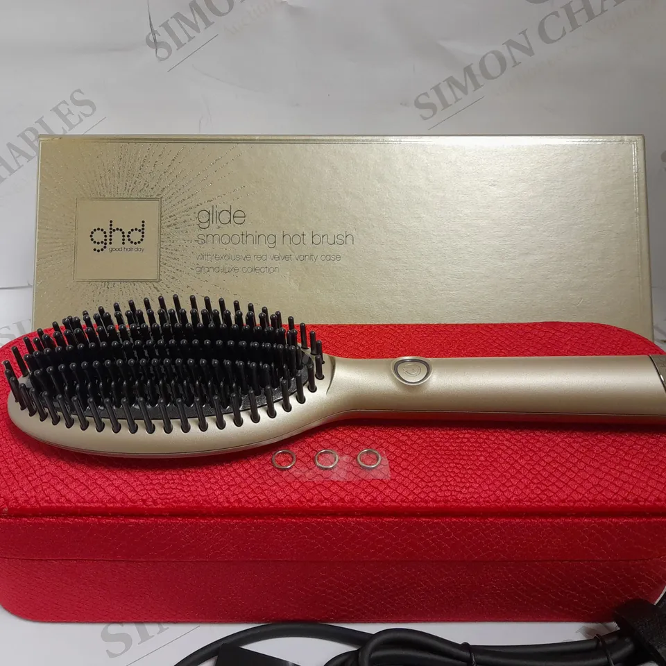 GHD GLIDE LIMITED EDITION - SMOOTHING HOT BRUSH IN CHAMPAGNE GOLD RRP £179