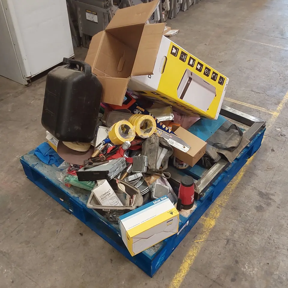 PALLET OF ASSORTED TOOLS/MACHINERY EQUIPMENT ECT