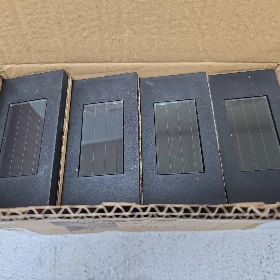 BOXED SMART SOLAR MAROC WALL , FENCE AND POST LIGHTS - 4 PACK