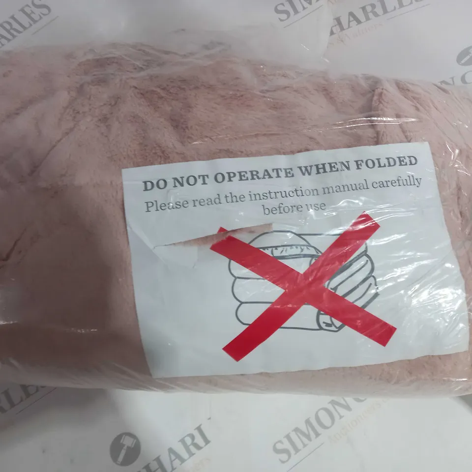 BOXED COZEE HOME VELVETSOFT HEATED THROW IN PINK