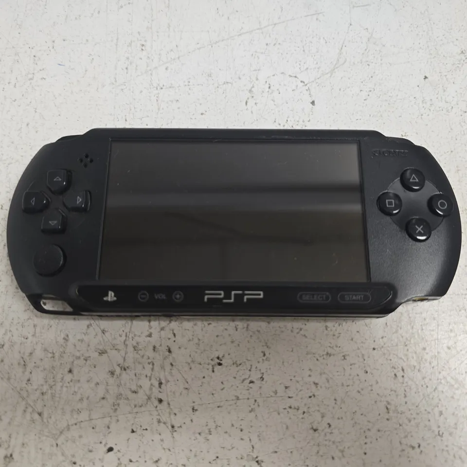 PLAYSTATION PORTABLE HANDHELD GAMES CONSOLE