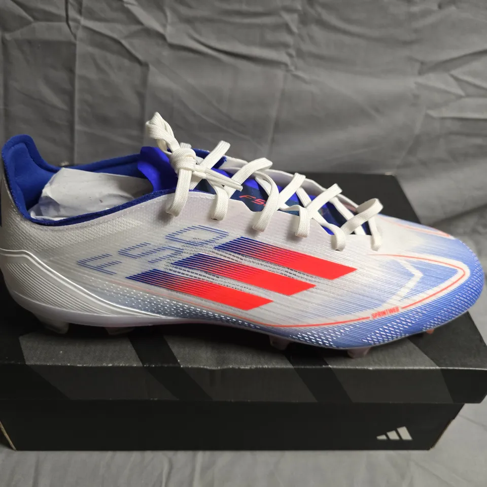 BOXED PAIR OF ADIDAS F50 PRP FOOTBALL BOOTS – UK SIZE 11