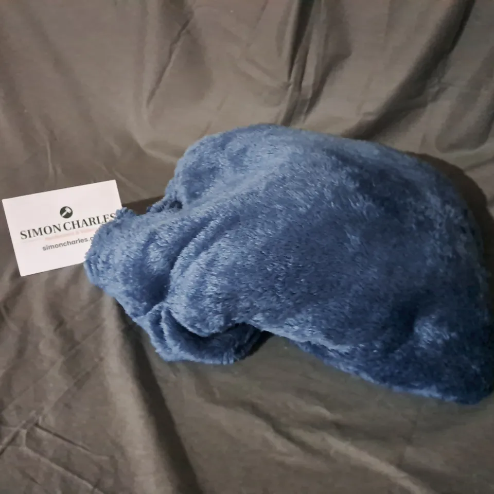 COZEE HOME NECK WRAP IN NAVY SIZE S/M
