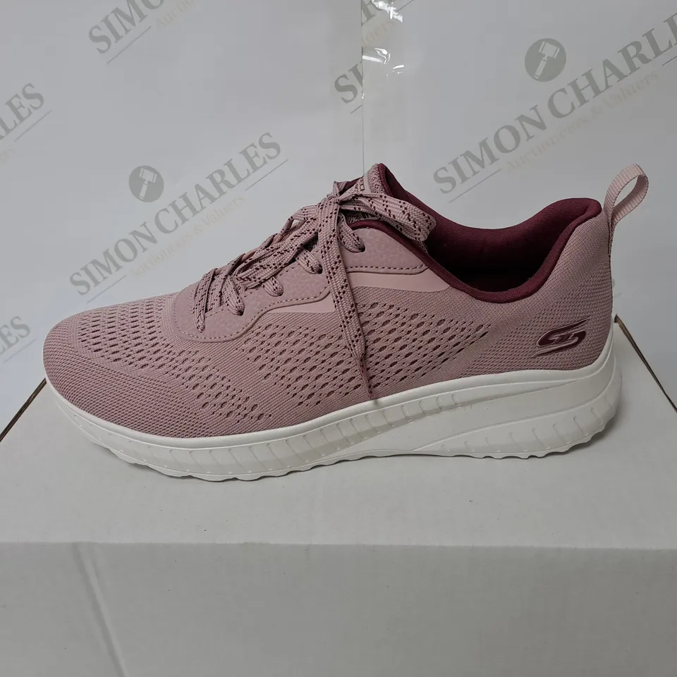 BOXED PAIR OF WOMEN'S SKETCHERS BOBS SQUAD TRAINERS - BLUSH // SIZE: 6 UK 