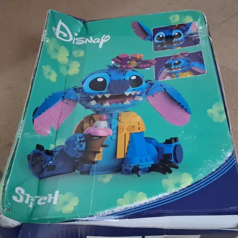 BOXED LEGO DISNEY STITCH 43249