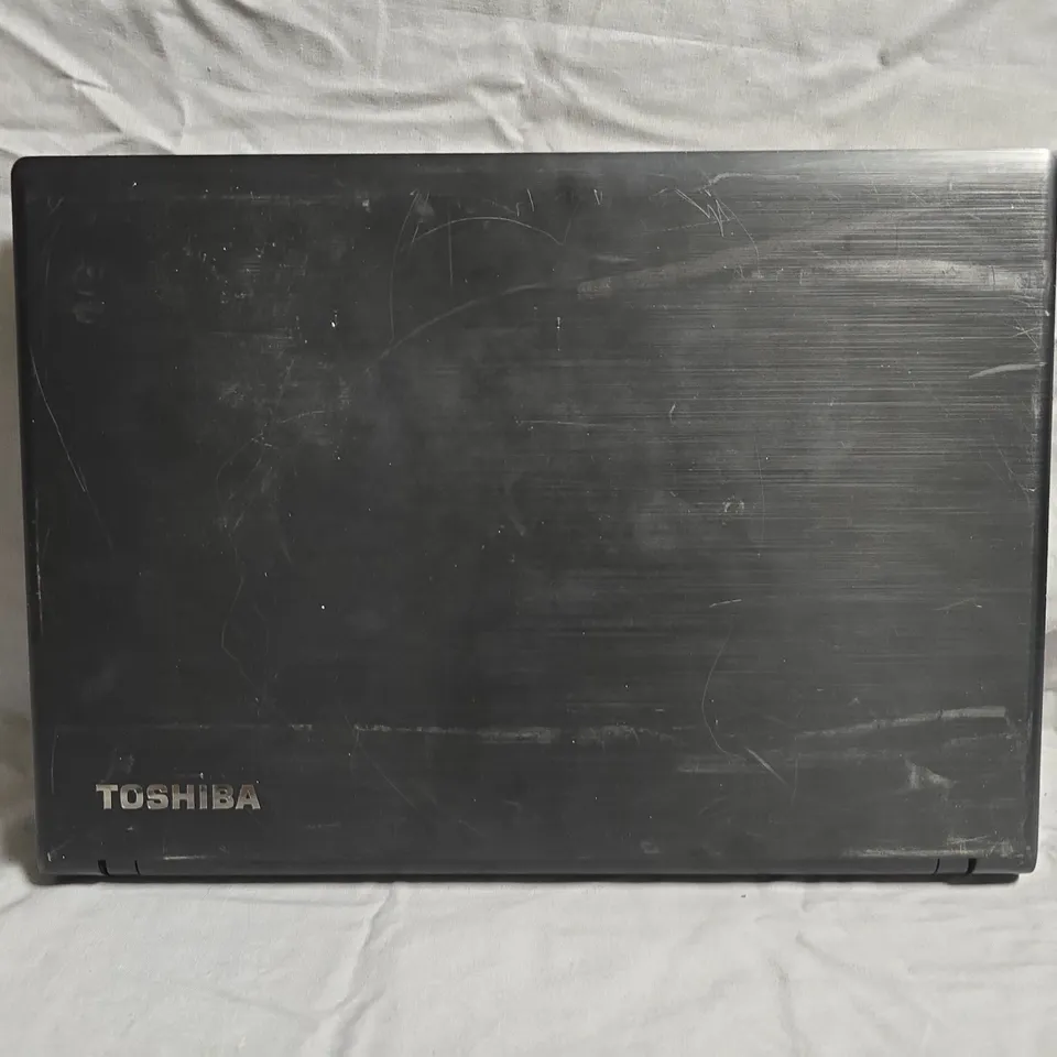 TOSHIBA SATELLITE PRO R40-C LAPTOP 