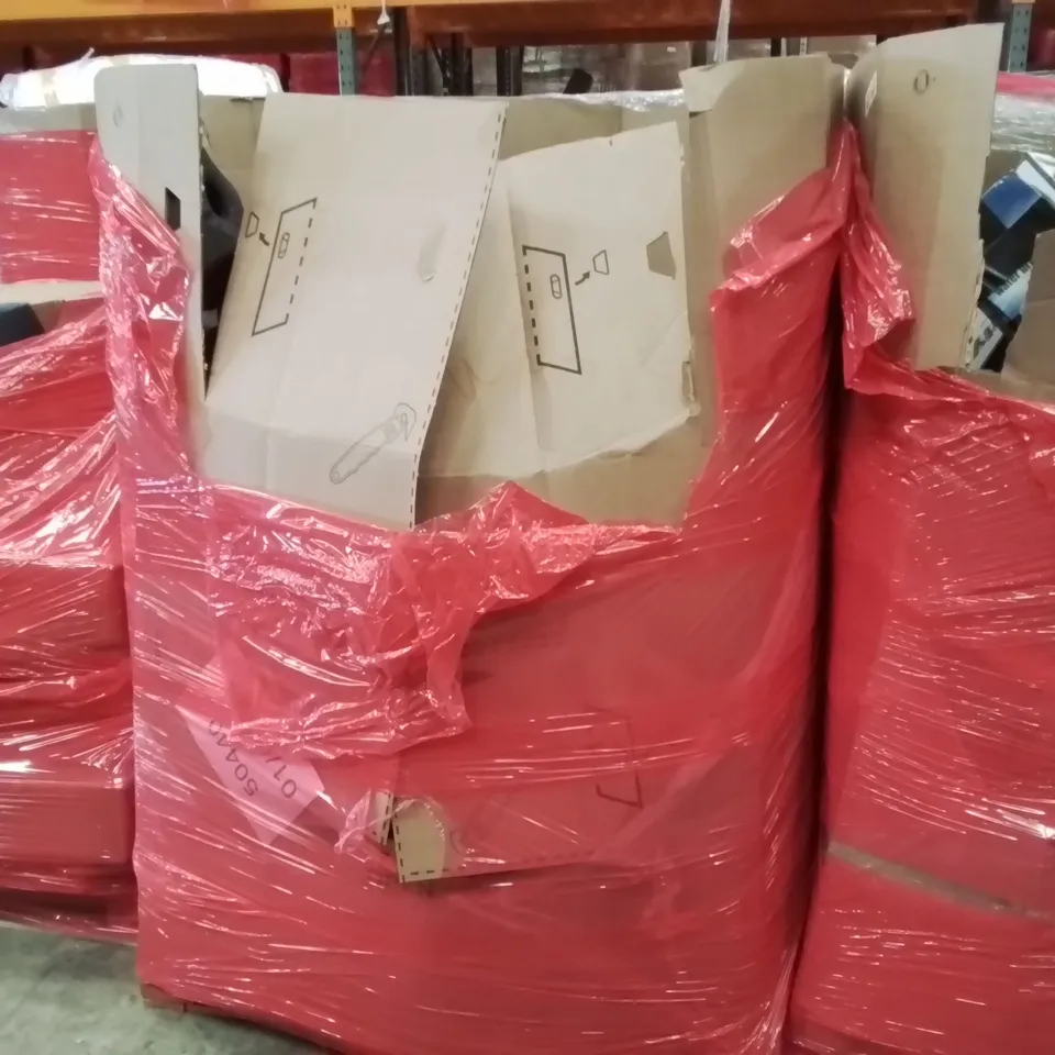 PALLET CONTAINING ASSORTED PRODUCTS INCLUDING: FABRIC WARDROBES, DOUBLE WINTER DUVET, UMBRELLAS, GAMING CHAIR (WITH DAMAGED BACK), TOILET SEAT, ZHUZHU AQUARIUM ECT