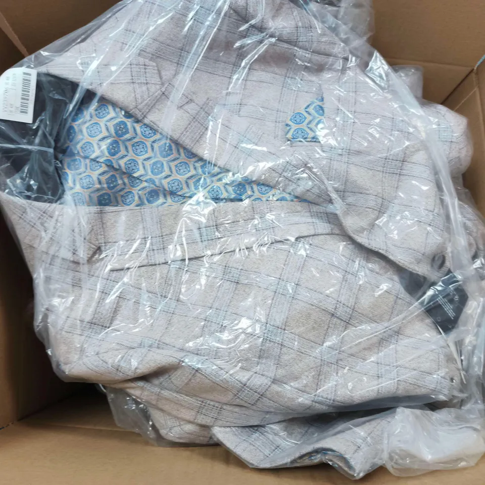 APPROXIMATELY 16 JACAMO STONE HERITAGE CHECK REG FIT SUIT JACKETS IN VARIOUS SIZES