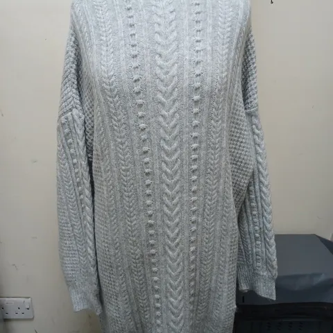 RIVER ISLAND GREY DAYWEAR JUMPER - SIZE LARGE