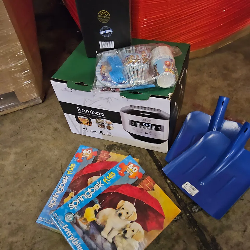 PALLET OF ASSORTED ITEMS TO INCLUDE, SHOVELS, RICE COOKER, HALOWEEN & PARTY DECORATIONS, KIDS JIG SAW PUZZLES, ROTATING TRAY, BABY TOYS.