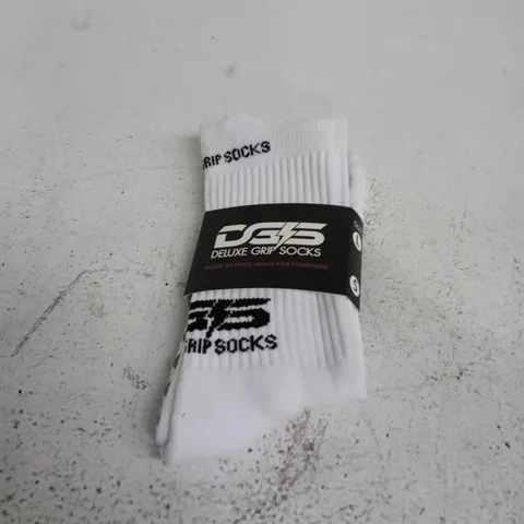 DELUXE GRIP SOCKS SIZE LARGE WHITE