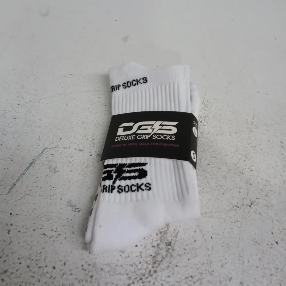DELUXE GRIP SOCKS SIZE LARGE WHITE