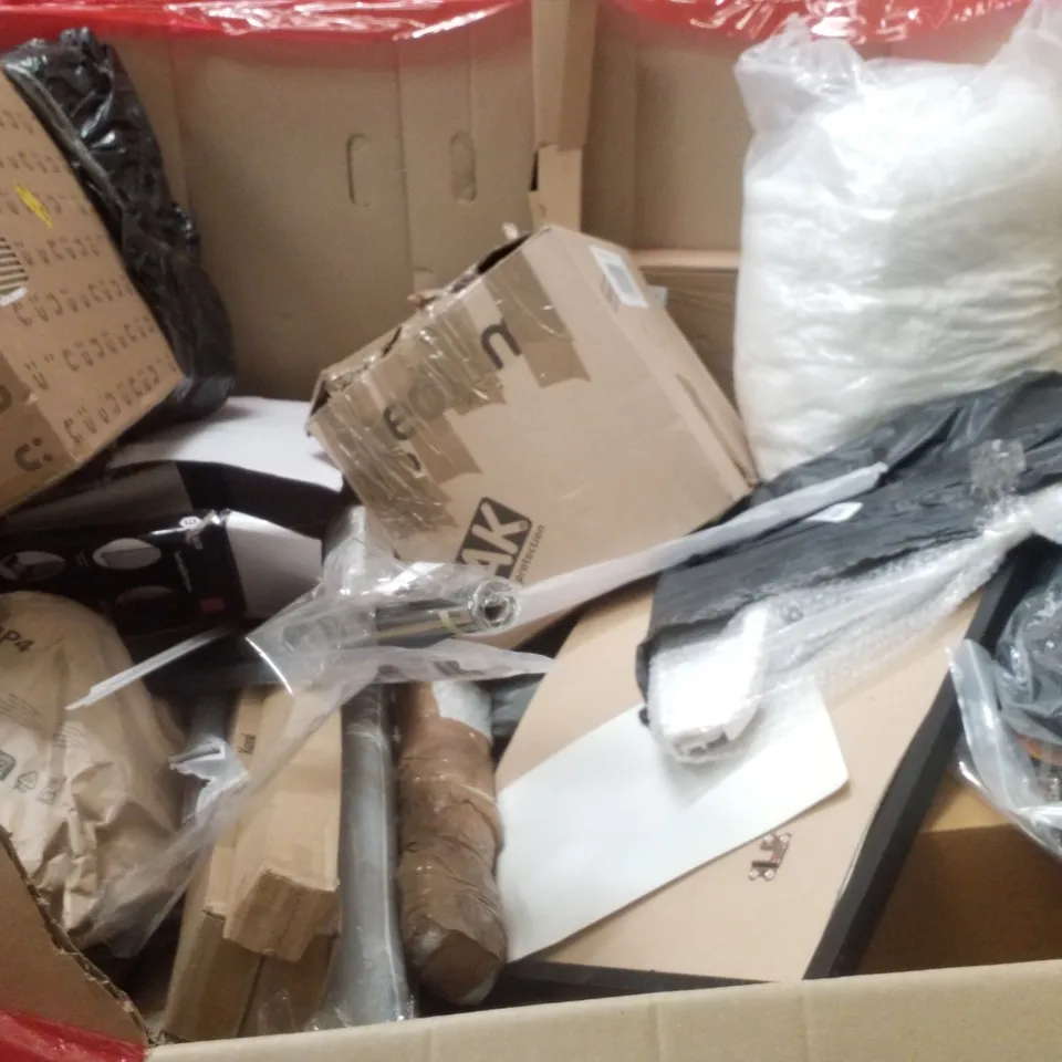 PALLET CONTAINING ASSORTED PRODUCTS INCLUDING SLIDING BARN DOOR HARDWARE, STEAM MOP CLEANER, WEED BARRIER FABRIC HYBRID CERAMIC FRYING PAN & FLEXI BLADE FLOOR SWEEPER