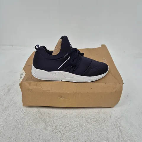 BOXED PAIR OF ARKK RAVEN MESH MIDNIGHT TRAINERS - EU 38