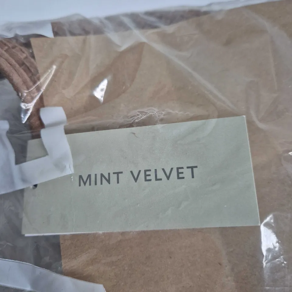 MINT VELVET NORA HOBO KNOT DETAIL BAG