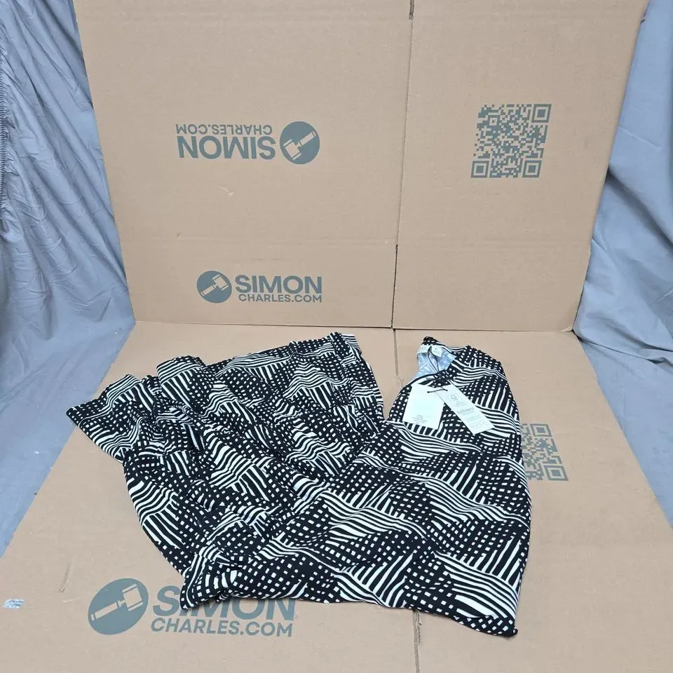 MASAI COPENHAGEN DRESS NORISSA A SHAPE REGULAR BLACK XL. UNBAGGED WITH TAGS