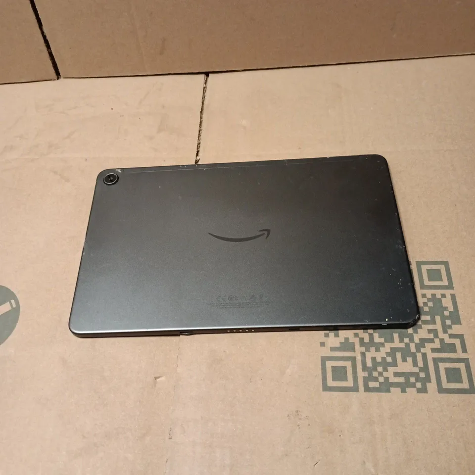 AMAZON FIRE MAX TABLET UNBOXED SU8NST