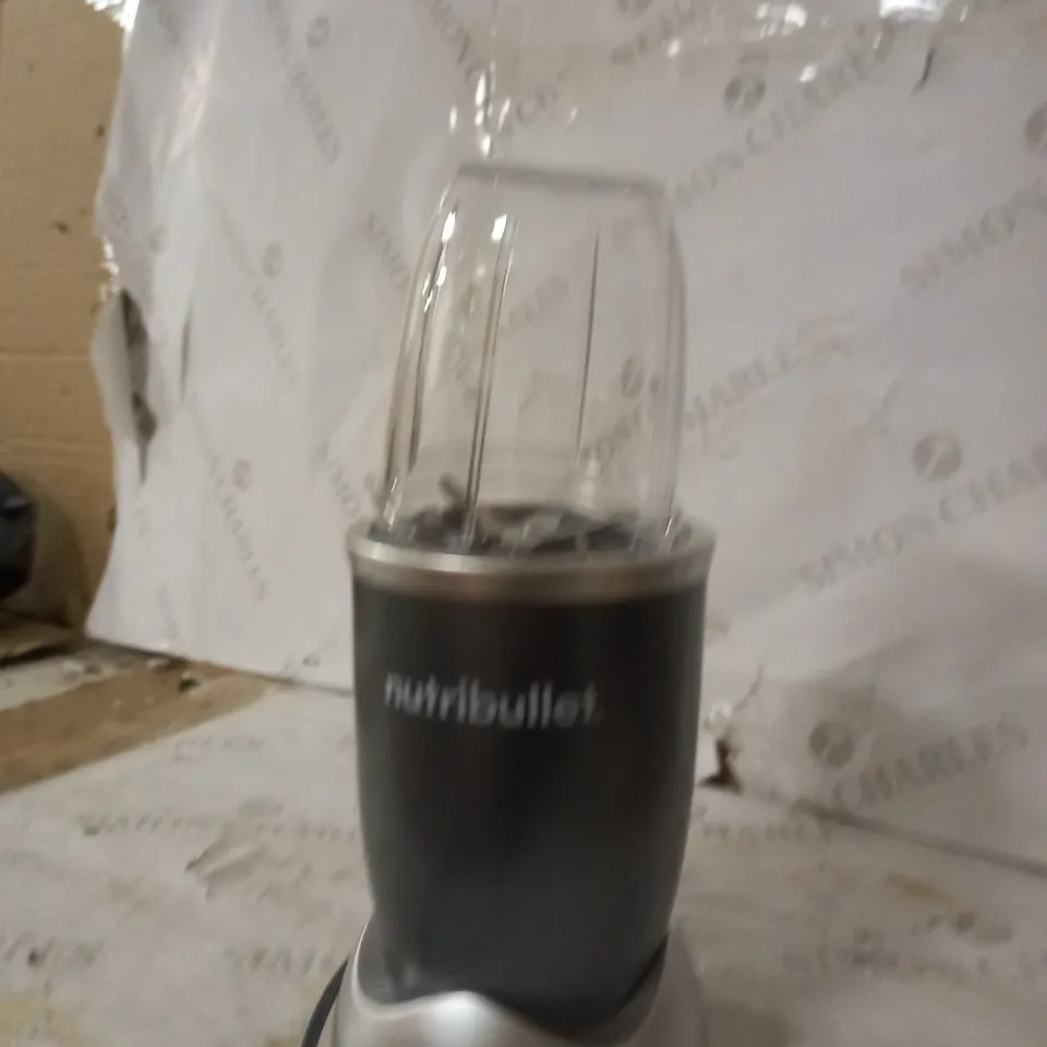 NUTRIBULLET 600 SERIES HIGH SPEED BLENDER