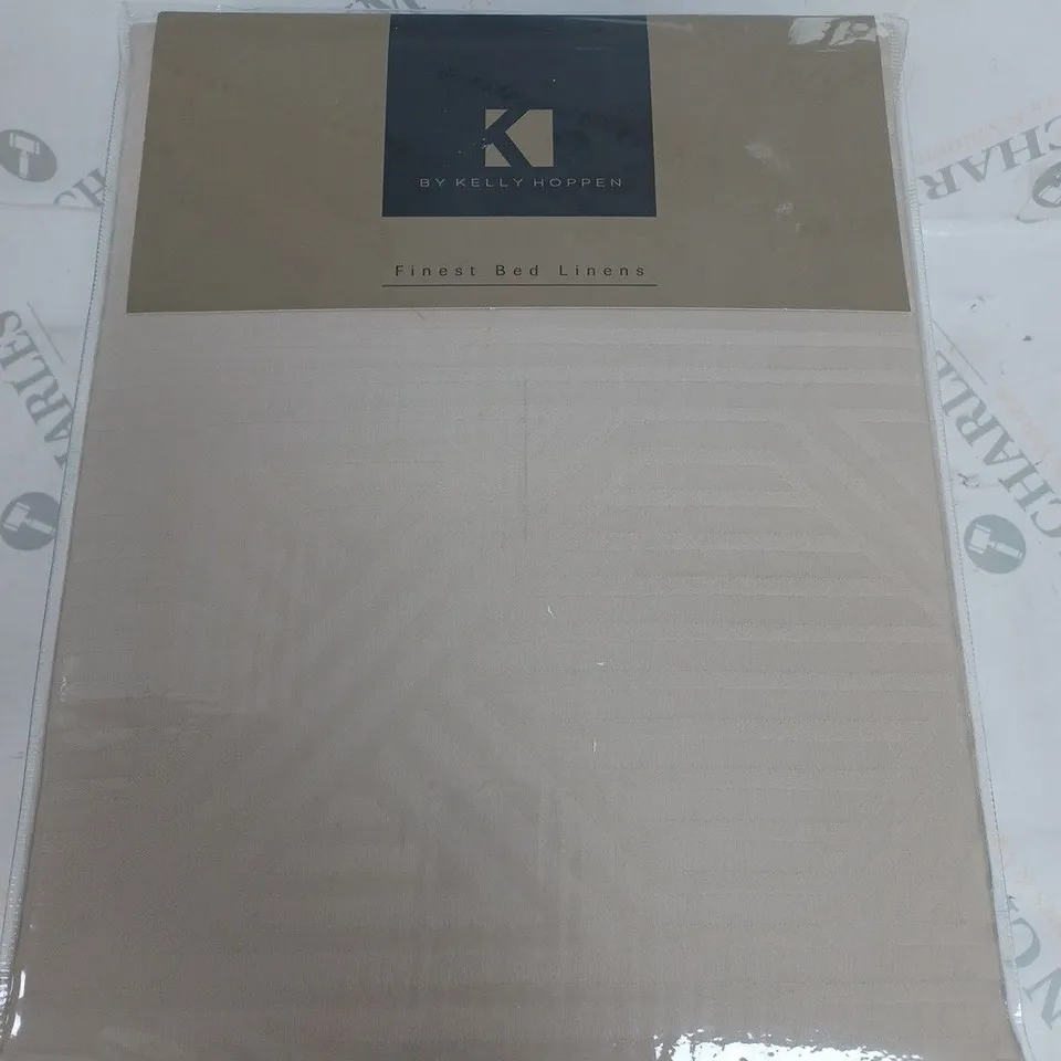 OUTLET KELLY HOPPEN 6 PIECE DUVET SET TAUPE KING