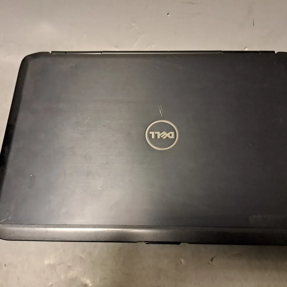 DELL LATITUDE E5530 LAPTOP