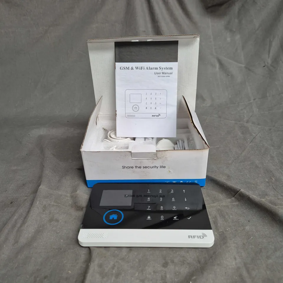 GSM & WIFI ALARM SYSTEM DUAL NETWORK CONTROLLER WITH RFID – BOXED