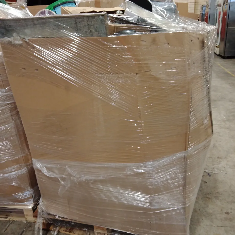 PALLET OF ASSORTED HOUSEHOLD GOODS AND PRODUCTS TO INCLUDE;MIRROR,LAMPSHADES,KETTLE,PHOTO FRAMES,COATING FOR FENCES