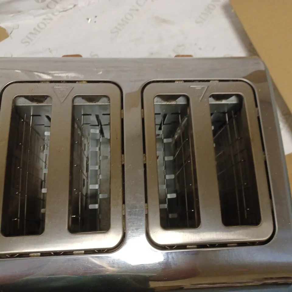 SWAN NORDIC 4-SLICE TOASTER - GREY