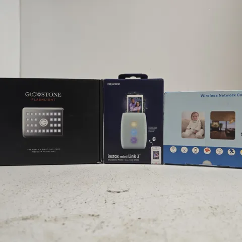 APPROXIMATELY 8 ASSORTED HOUSEHOLD ITEMS TO INCLUDE WIRELESS NETWORK CAMERA, SMARTPHONE PRINTER, ETC