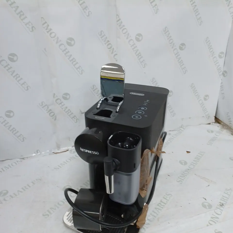 NESPRESSO GRAN LATTISSIMA COFFEE MACHINE RRP £239