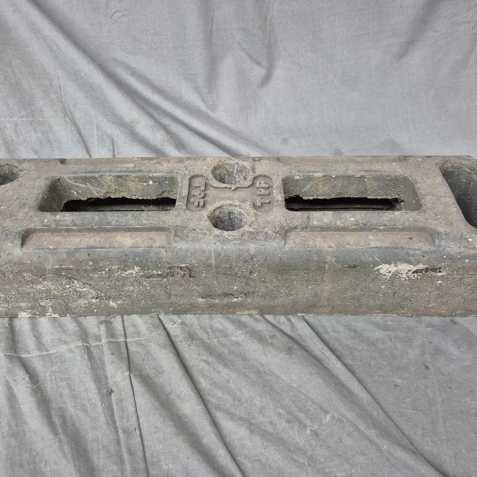 HEAVY CONCRETE FENCE BLOCK - COLLECTION ONLY
