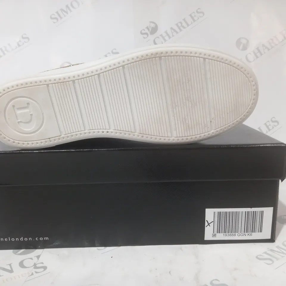 BOXED PAIR OF DUNE LONDON ENERGISED LIGHTNING BOLT TRAINERS IN GOLD/WHITE/PINK SIZE 6