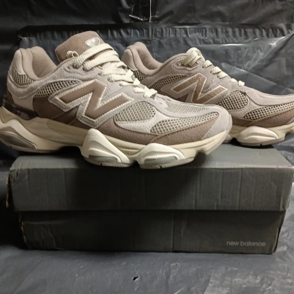 BOXED PAIR OF NEW BALANCE 9060 TRAINERS IN BROWN MULTI SIZE UK 9.5