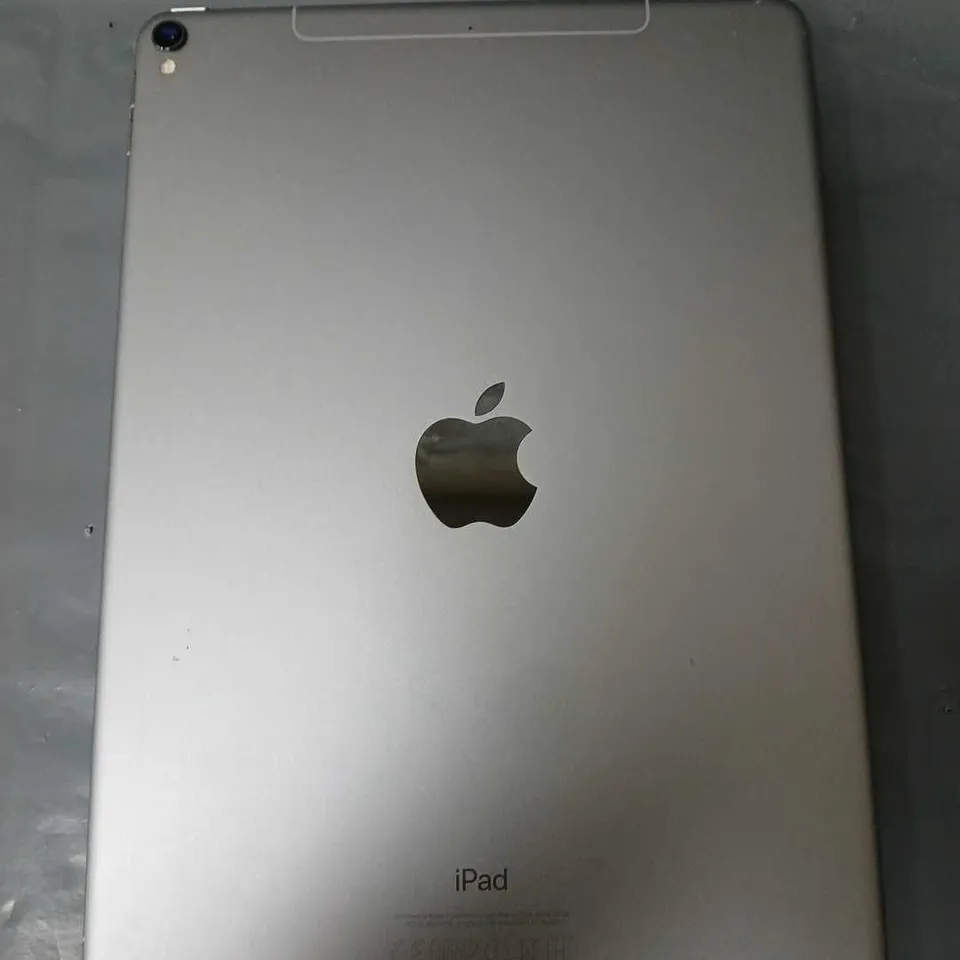 APPLE IPAD PRO 10.5INCH 64GB SILVER MQEY2B/A