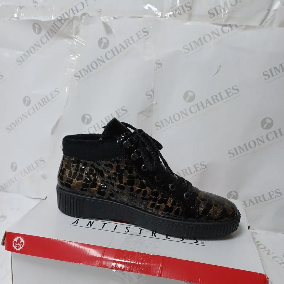 RIEKER TRAINER BOOT SIDE ZIP BLACK PATENT MULTI COLOURED - SIZE UK 7.5 - BOXED 