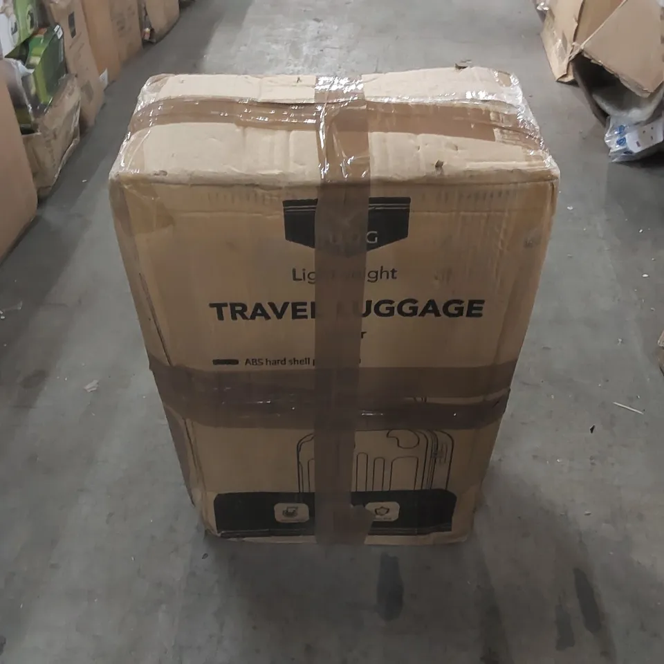 BOXED LUGG LIGHTWEIGHT TRAVEL SUITCASE 