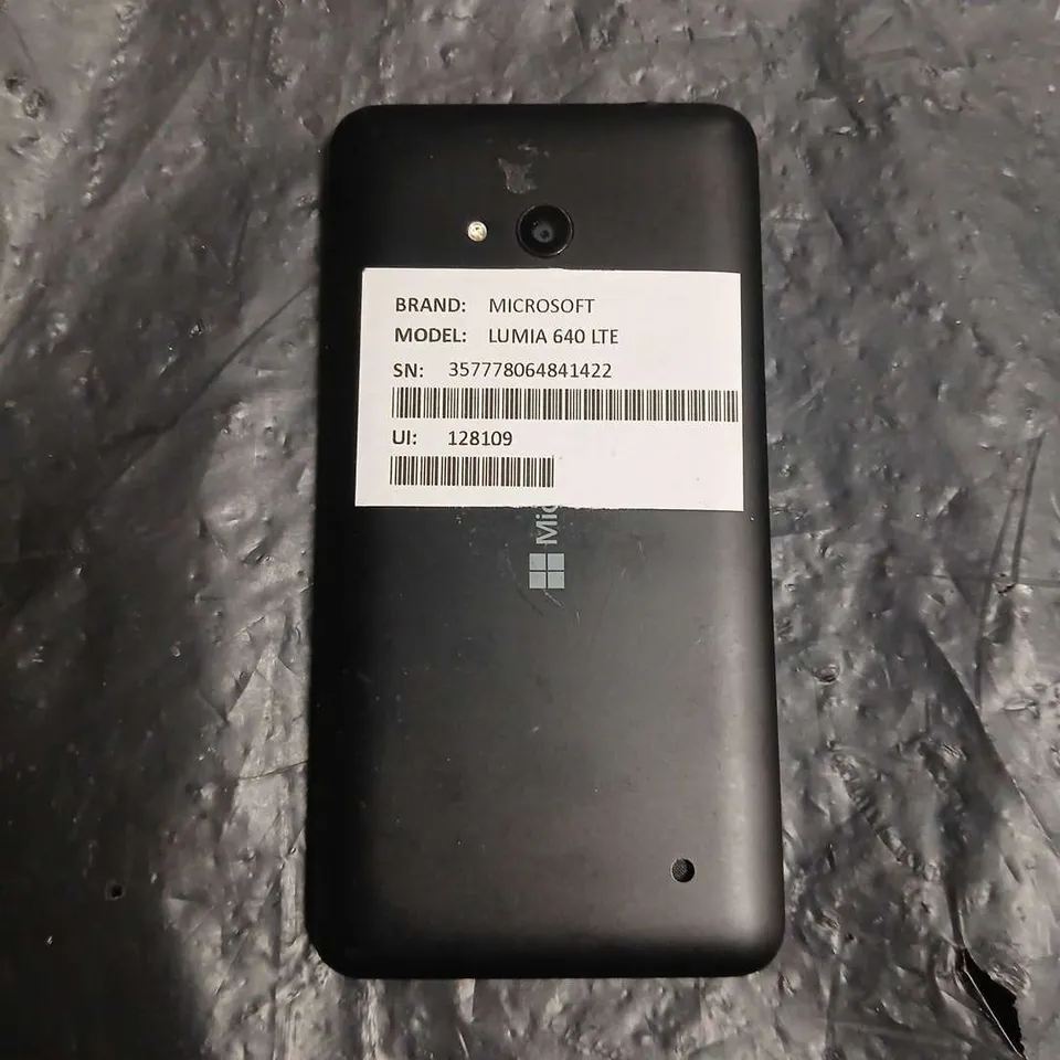 MICROSOFT LUMIA 640 LTE SMARTPHONE – BLACK