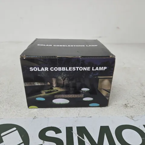 SOLAR COBBLESTONE LAMP β OUTDOOR GARDEN LIGHTING (BOXED)