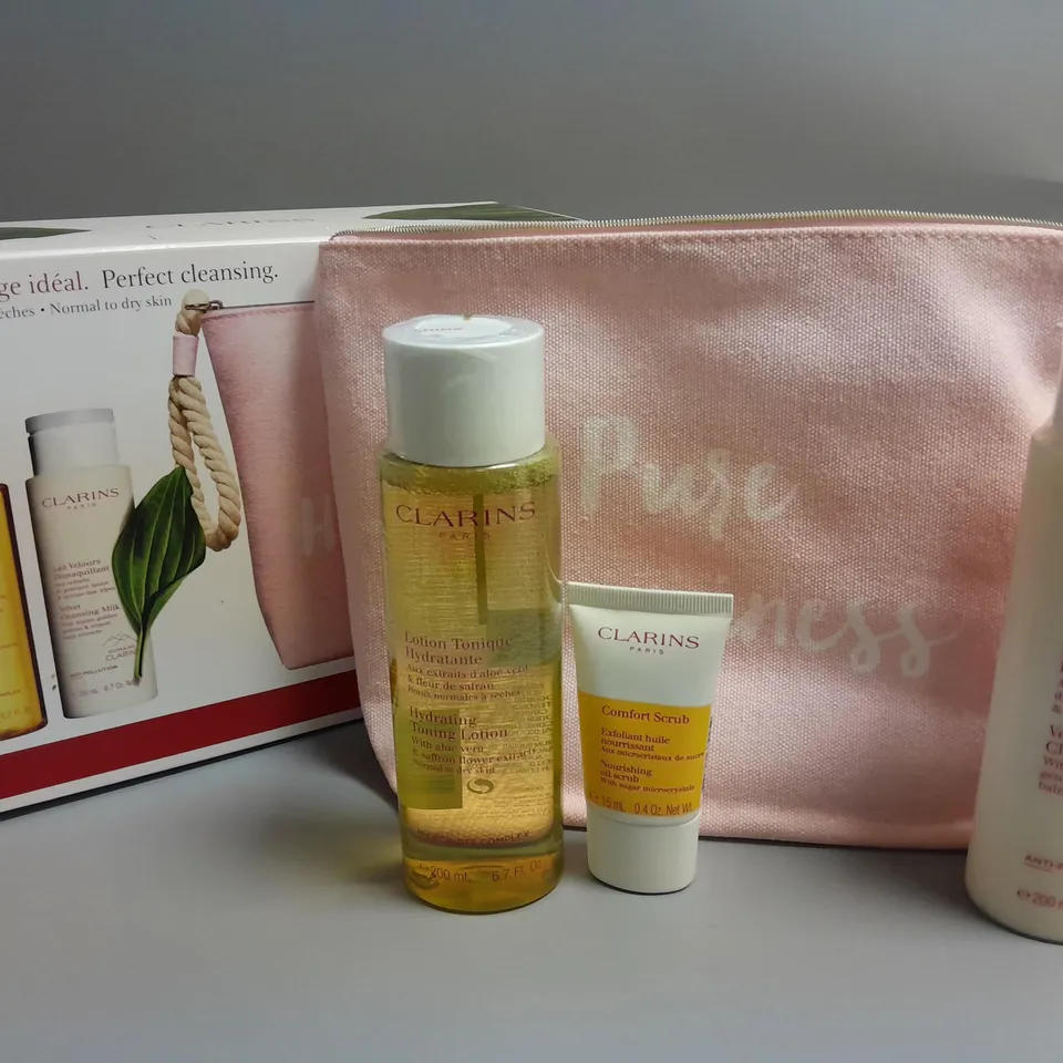 CLARINS PERFECT CLEANSING SKIN CARE SET
