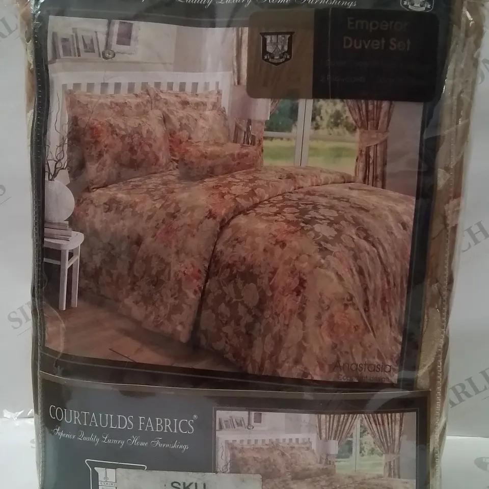 COURTAULDS FABRIC EMPEROR DUVET SET -FLORAL DESIGN-