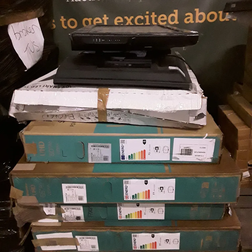 PALLET CONTAINING APPROXIMATELY 9 ASSORTED TVS