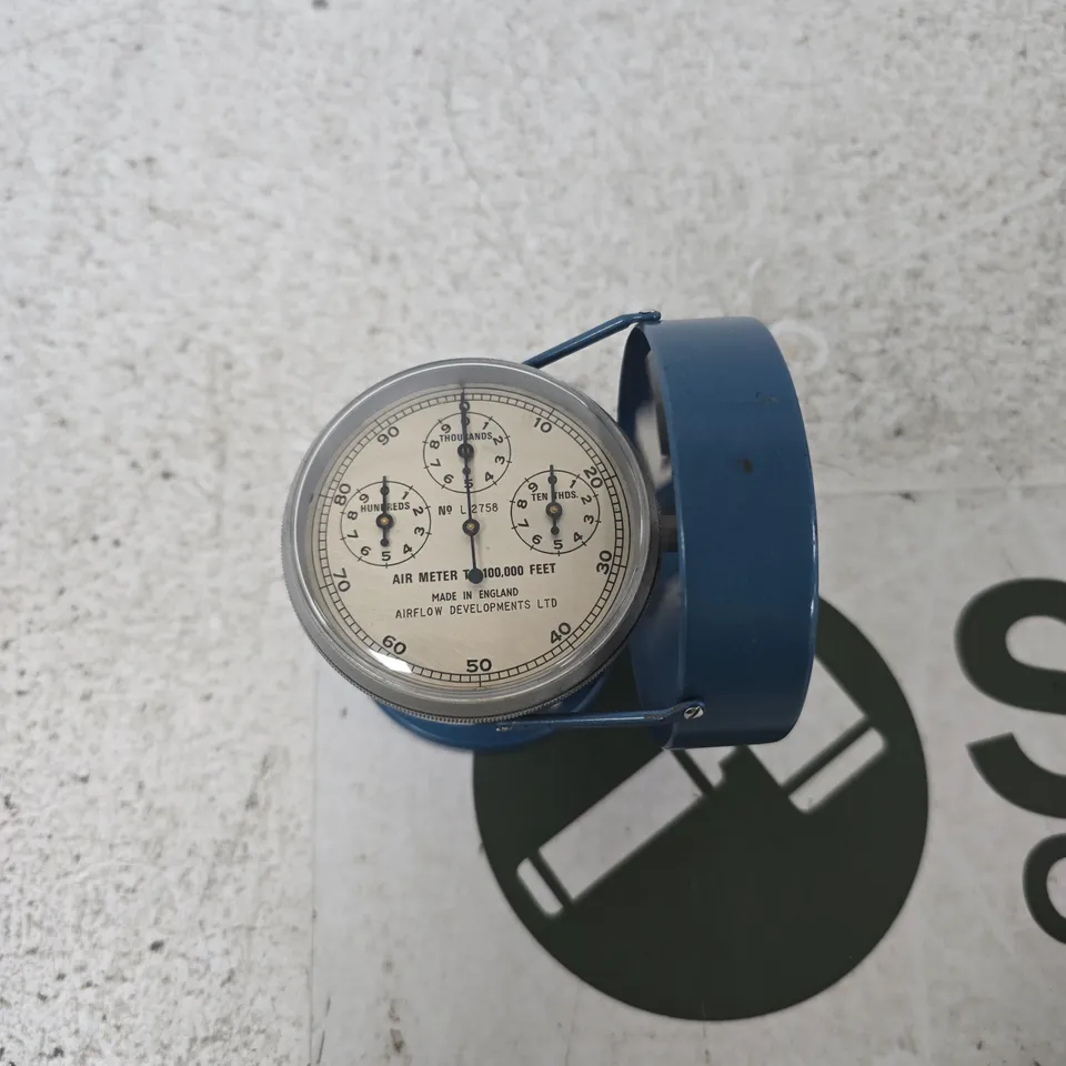 ANTIQUE AIR METER NO. 2758, TYPE P.4 – AIRFLOW DEVELOPMENTS LTD