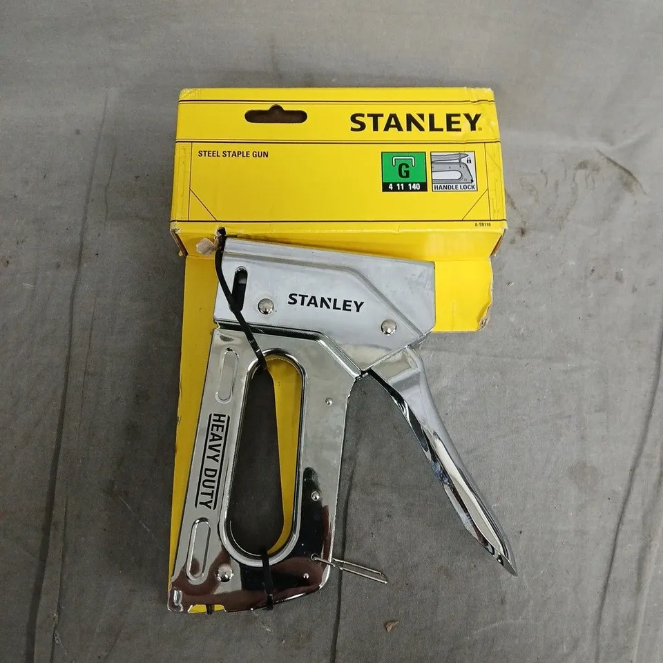 STANLEY STEEL STAPLE GUN