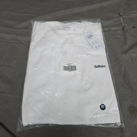BAGGED HOLLISTER BOXY FIT TEE - SIZE 2XL